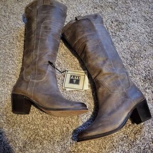 Frye Women's Brown Leather Boots Size 9 B